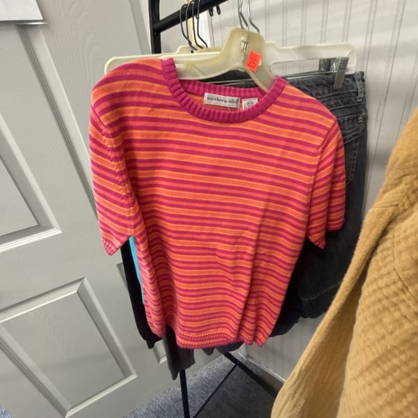 Northern Isles Pink and Orange Striped Short Sleeve Knit Sweater