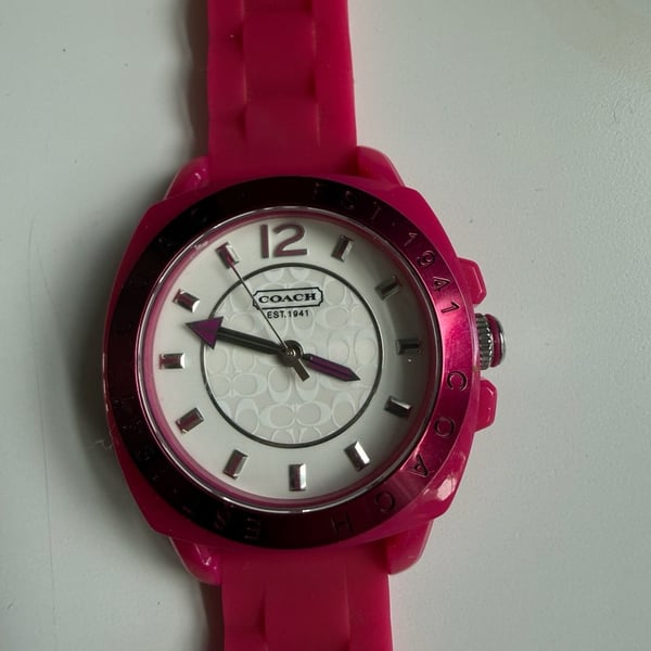COACH Boyfriend Pink Silicone Strap Women's Watch CA.09.7.53.0503