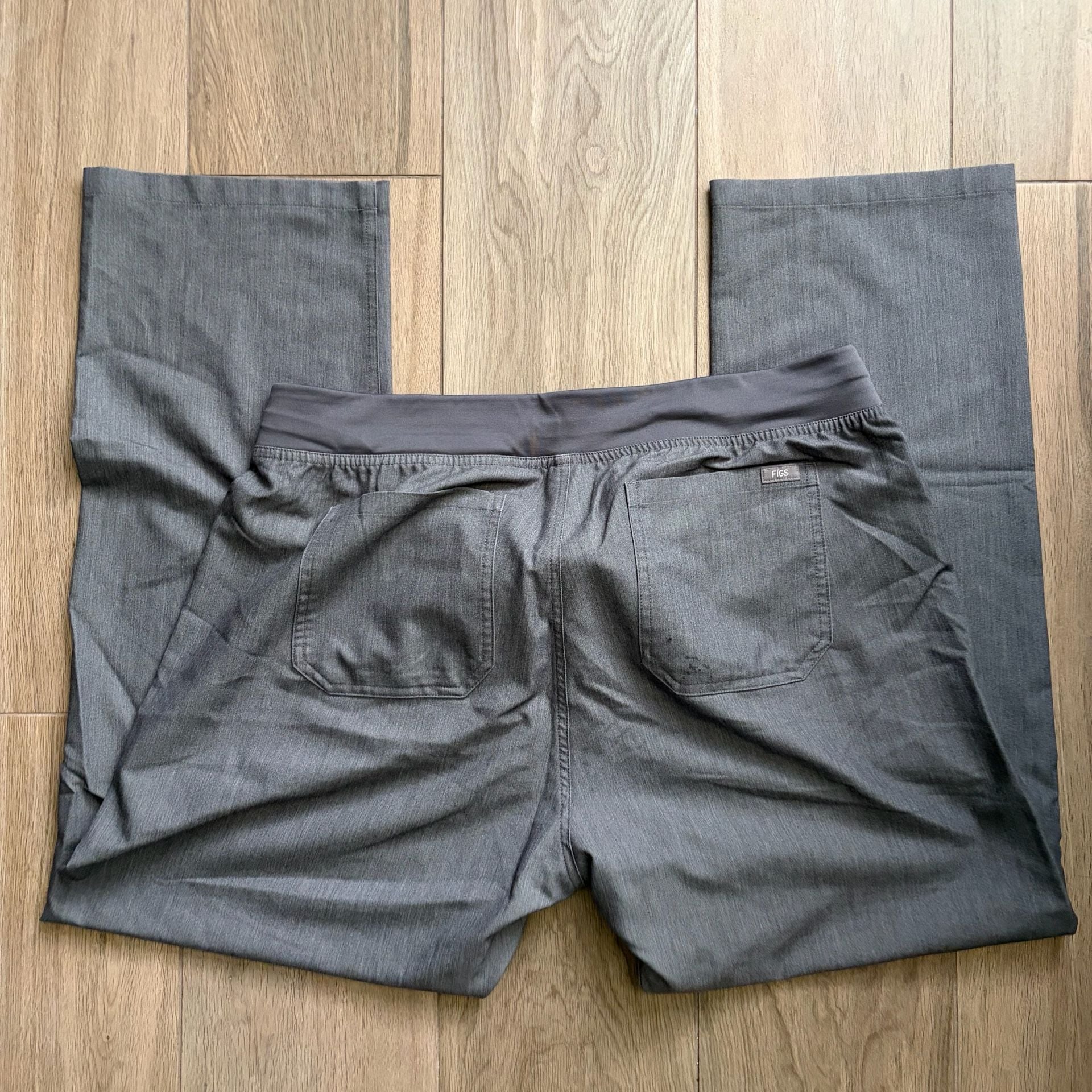 FIGS Technical Collection Women's Size XL Gray Scrub Pants Drawstring 6