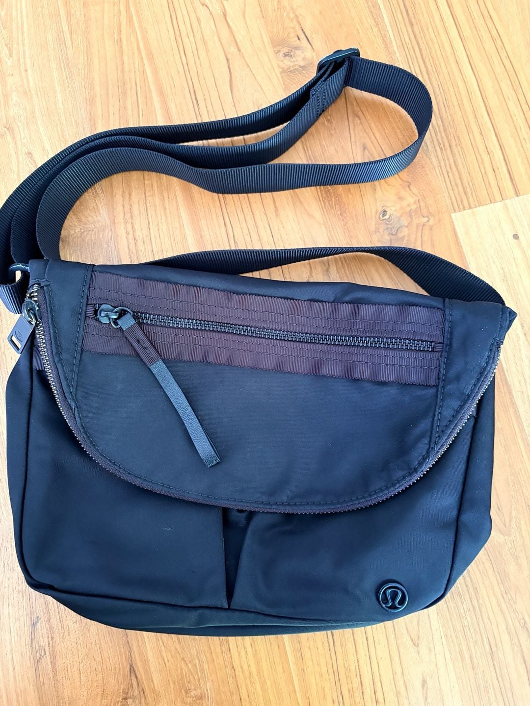 Lululemon Festival 5L Black Crossbody Bag 2