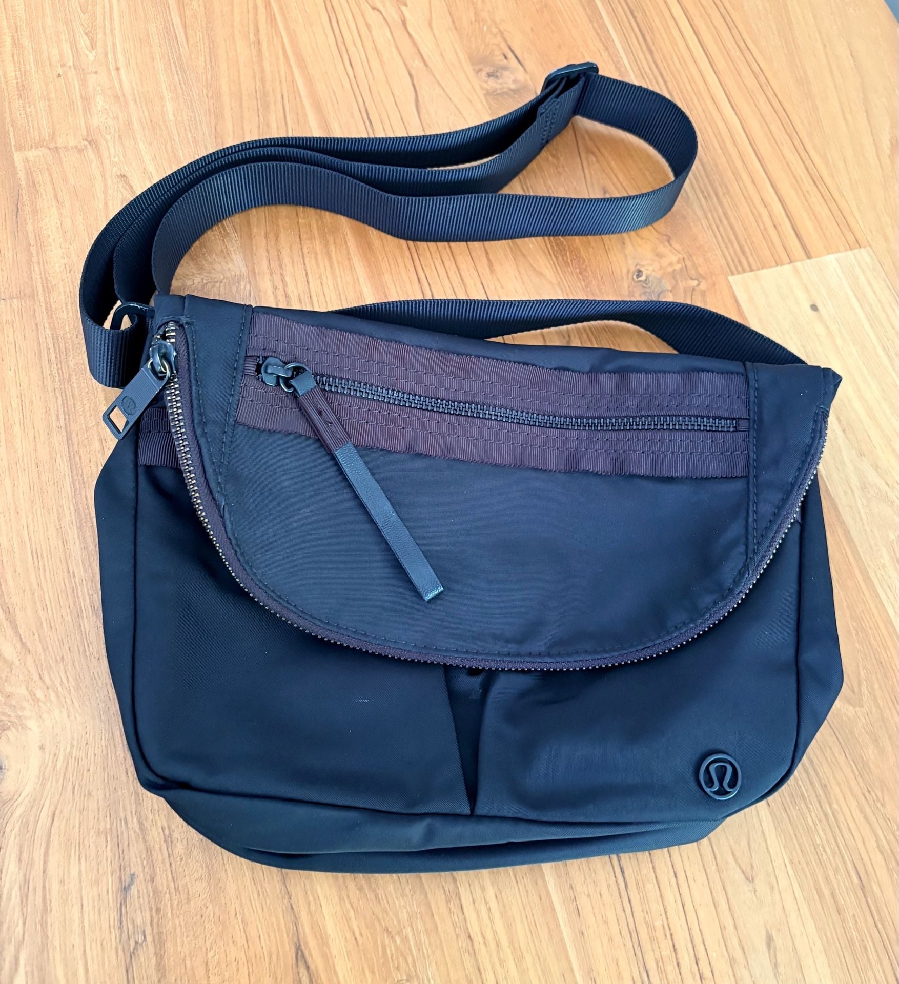 Lululemon Festival 5L Black Crossbody Bag 5