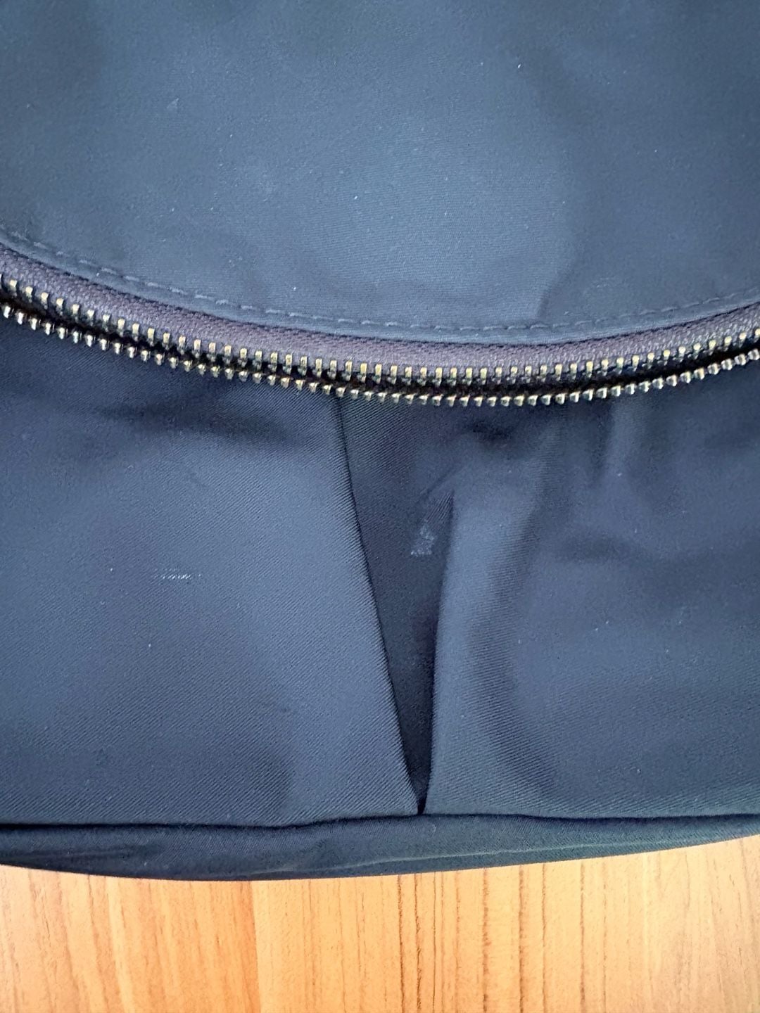 Lululemon Festival 5L Black Crossbody Bag 10