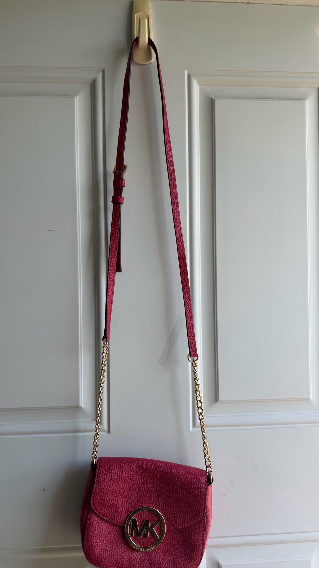 Michael Kors Pink Pebbled Leather Crossbody Bag with Gold MK Logo 2