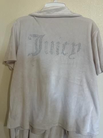 Juicy Couture Rhinestone Logo Velour Pajama 3-Piece Set 2