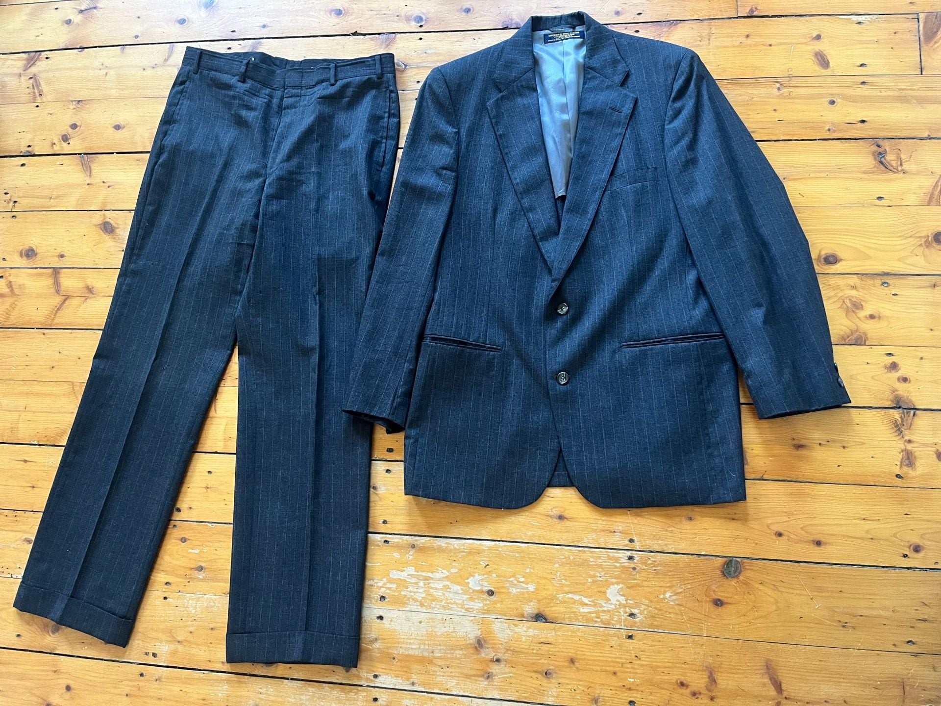 Brooks Brothers Established 1818 Vintage Pinstripe Wool Suit 43L 35x32 Union Tag 1