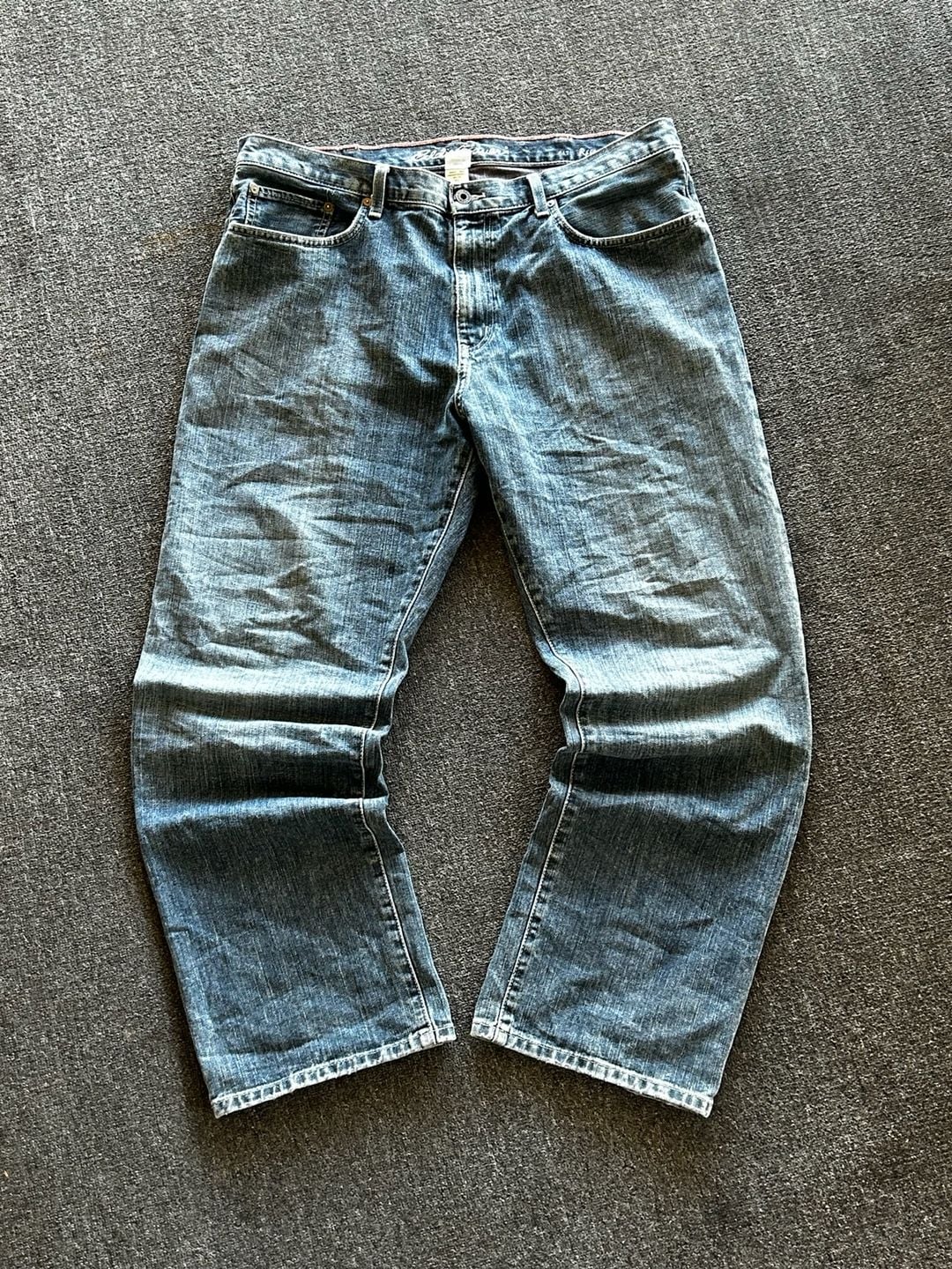 Eddie Bauer Men's Blue Distressed Denim Jeans Size 38x32 2