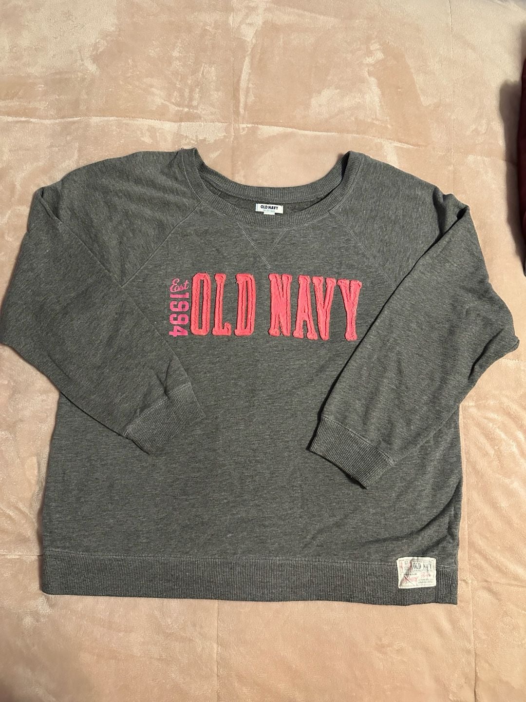 Old Navy Gray Graphic Crewneck Sweatshirt Size XXL 2