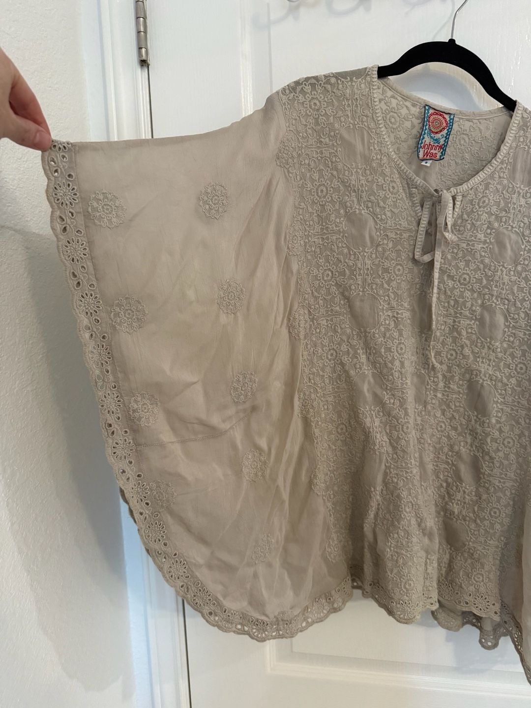Johnny Was Dakota Embroidered Tie Neck Poncho Top Size S Taupe Boho Eyelet 5
