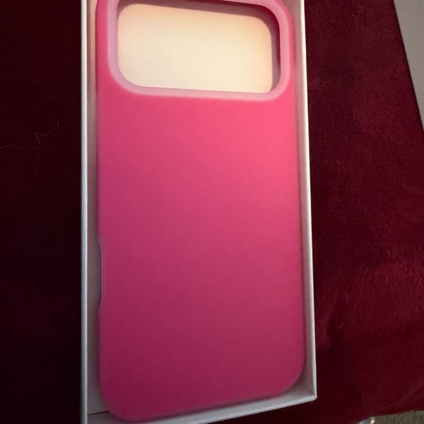 Silicone Phone Case in Hot Pink