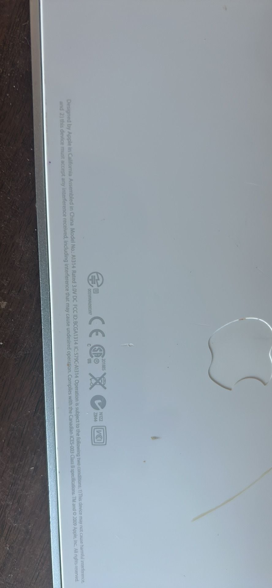 Apple Wireless Bluetooth Keyboard Model A1314 2
