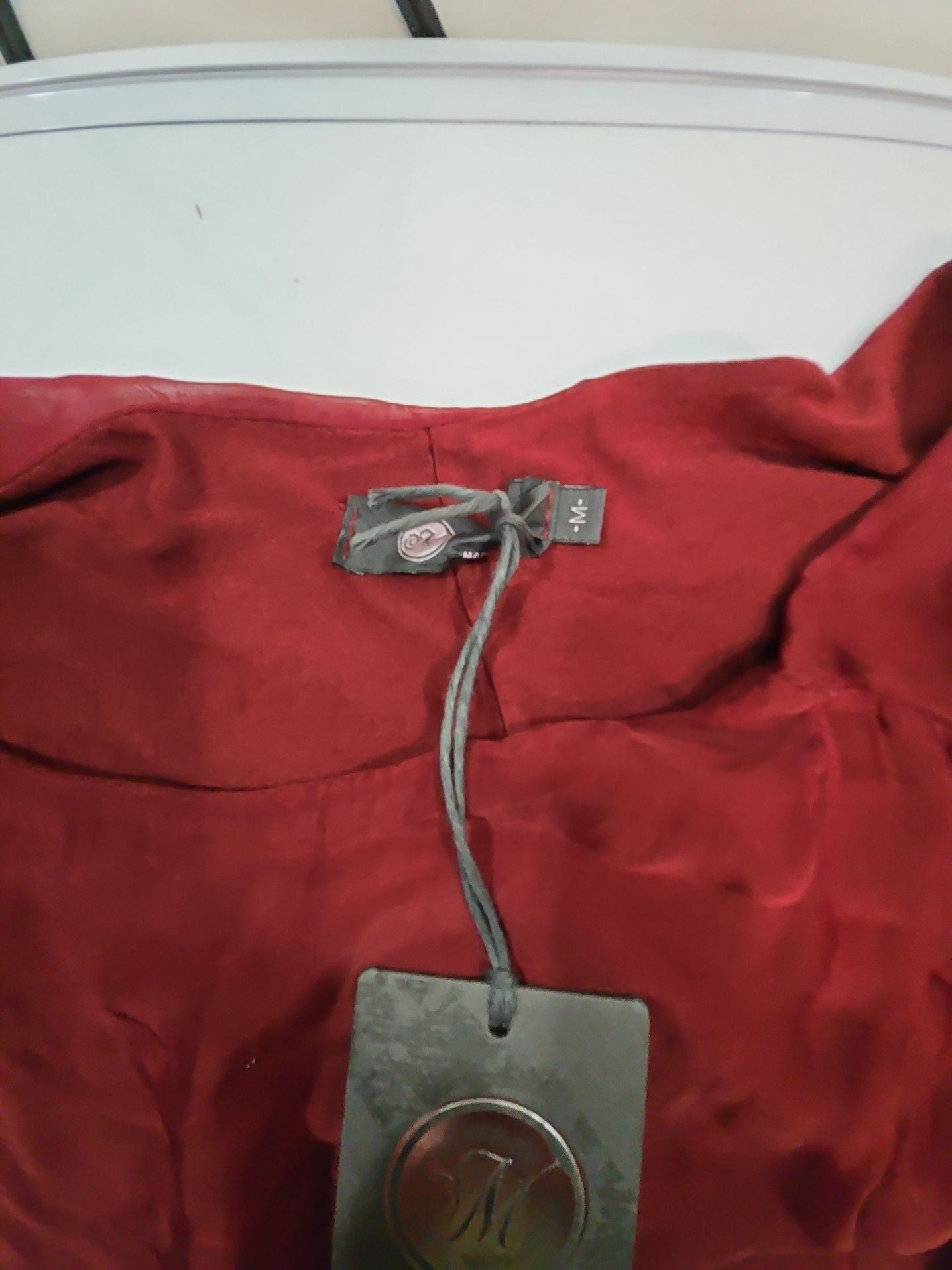 Product thumbnail 4