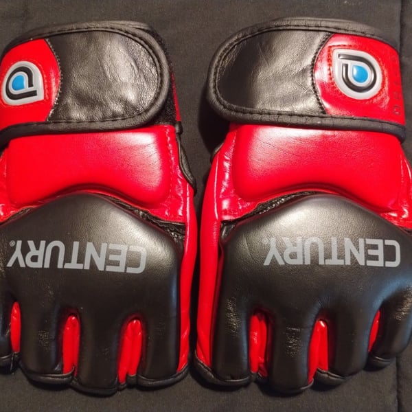 Century Drive Open Palm Training Mitt Gloves Red/Black