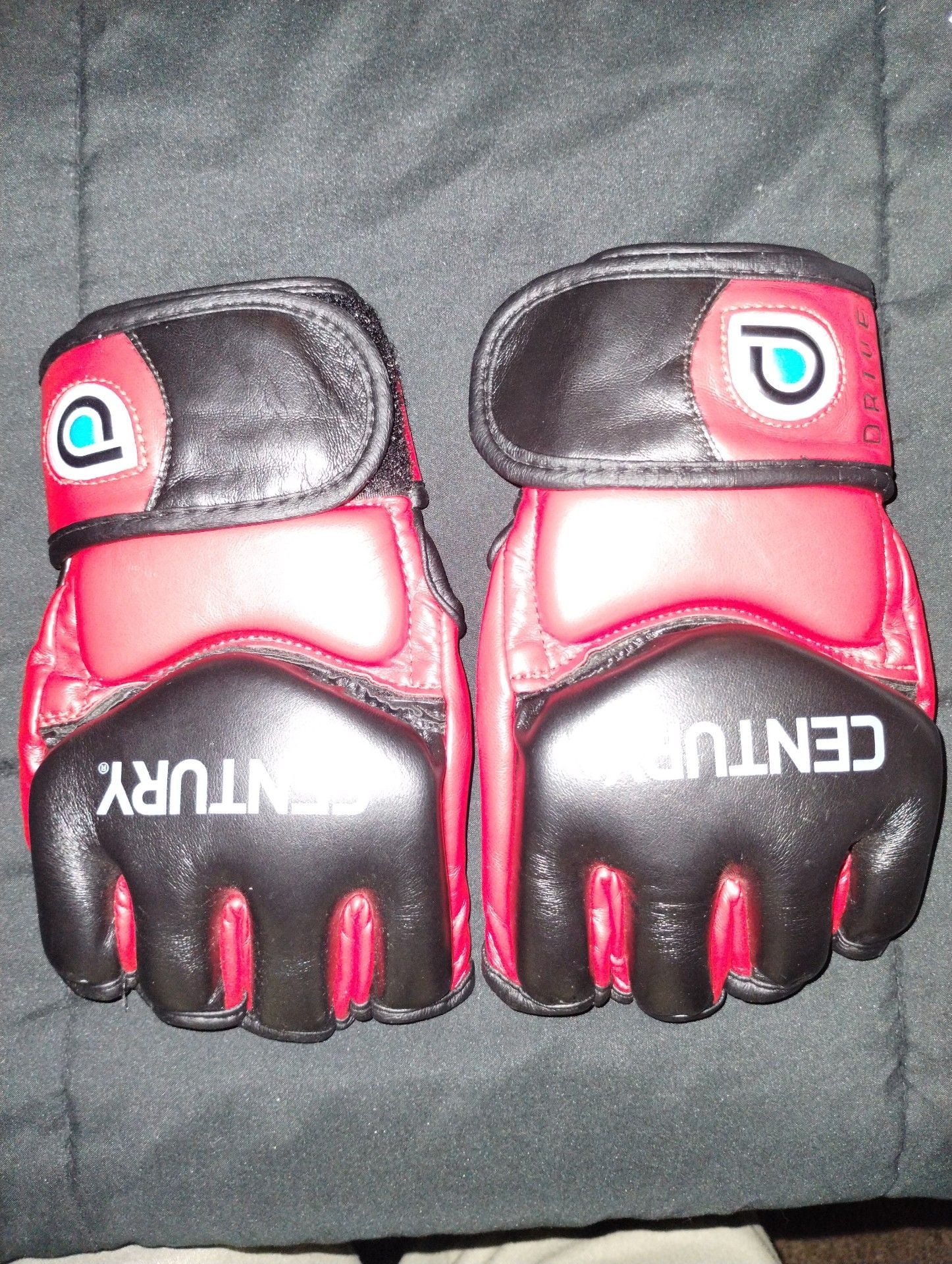 Century Drive Open Palm Training Mitt Gloves Red/Black 2