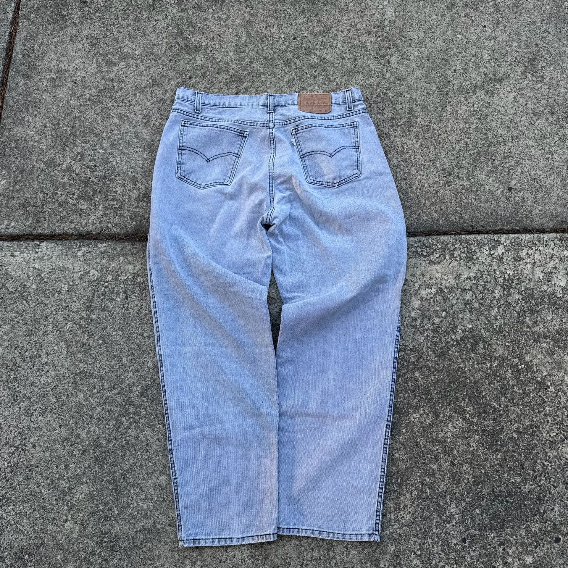 Levi's Vintage Relaxed Fit Light Wash Denim Jeans 7