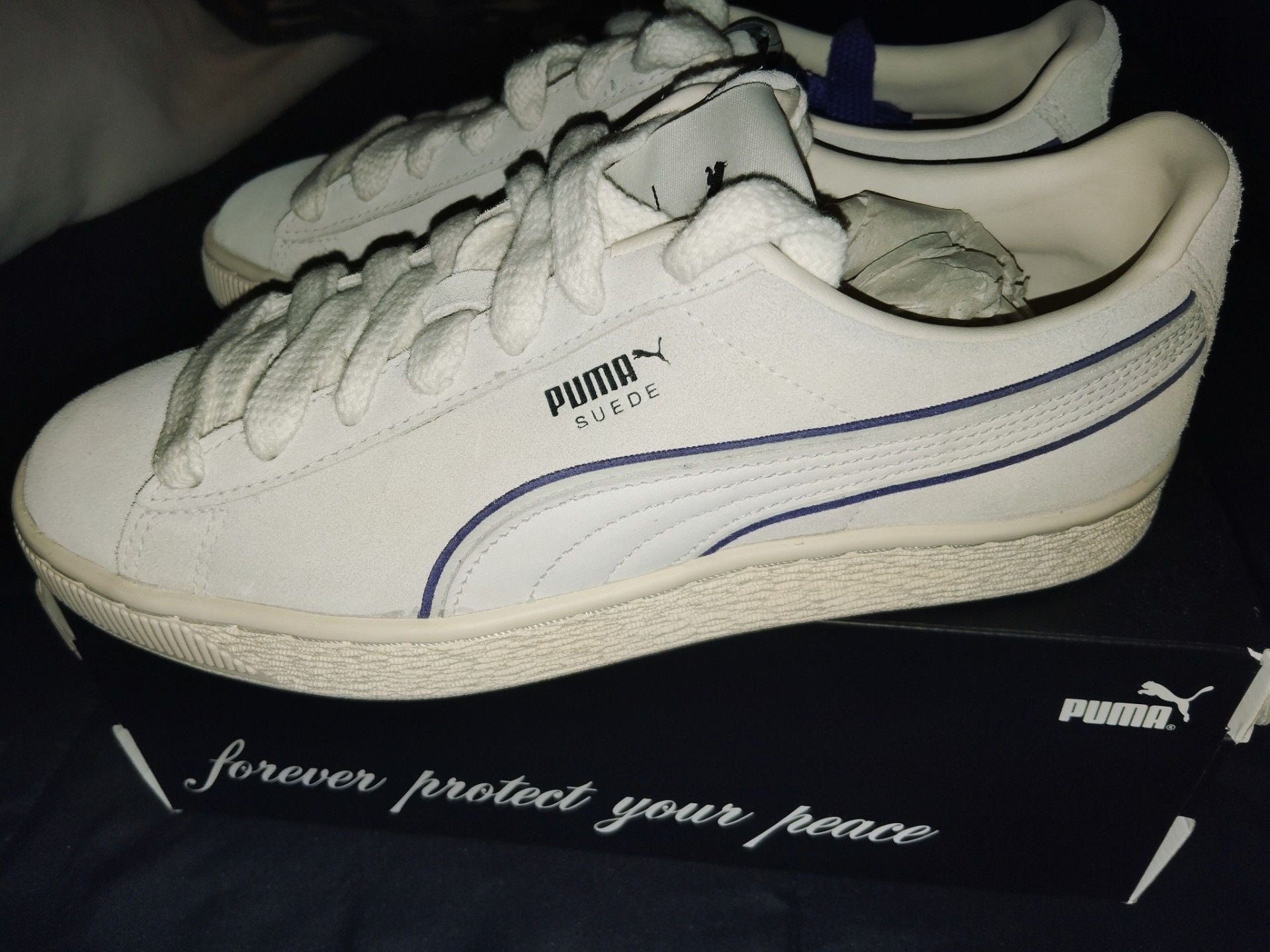 Puma Suede White Sneakers with Purple Accents and Extra Laces 2