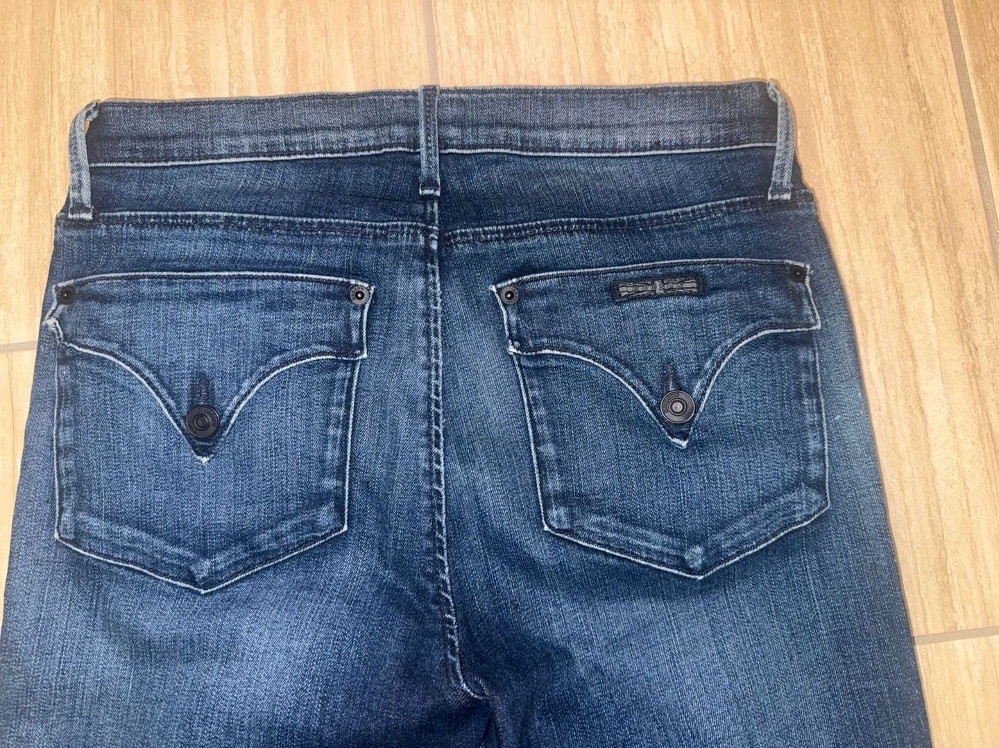 Hudson bailee mid rise crop baby foot jeans Size 29 5