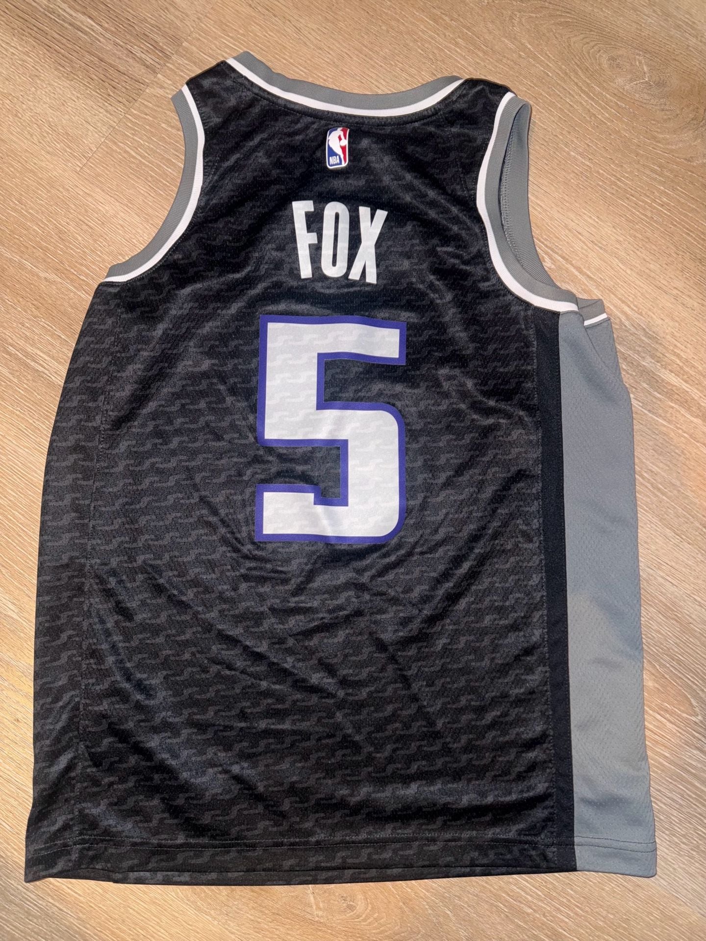 Sacramento Kings De'Aaron Fox #5 Jordan Brand Statement Edition Swingman Jersey 3