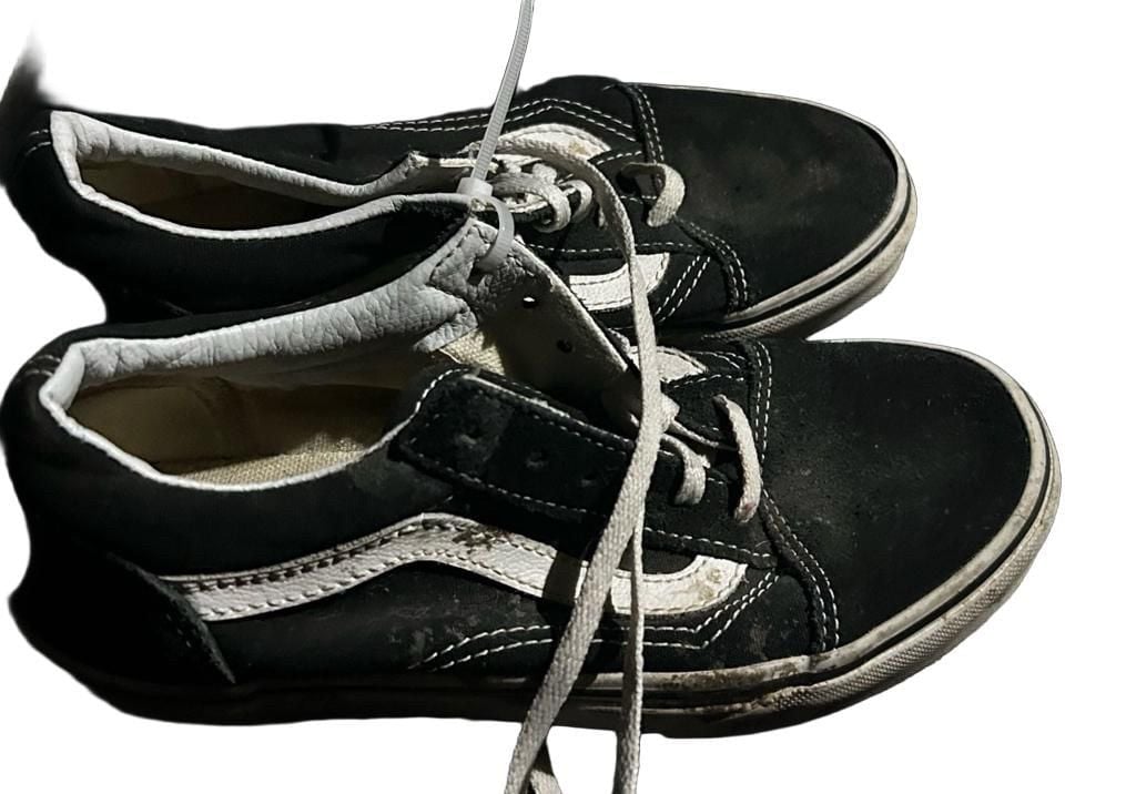 Kids Vans Old Skool Black and White Skate Sneakers 5