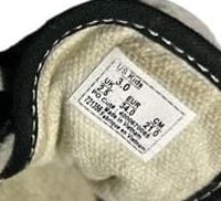 Kids Vans Old Skool Black and White Skate Sneakers 6