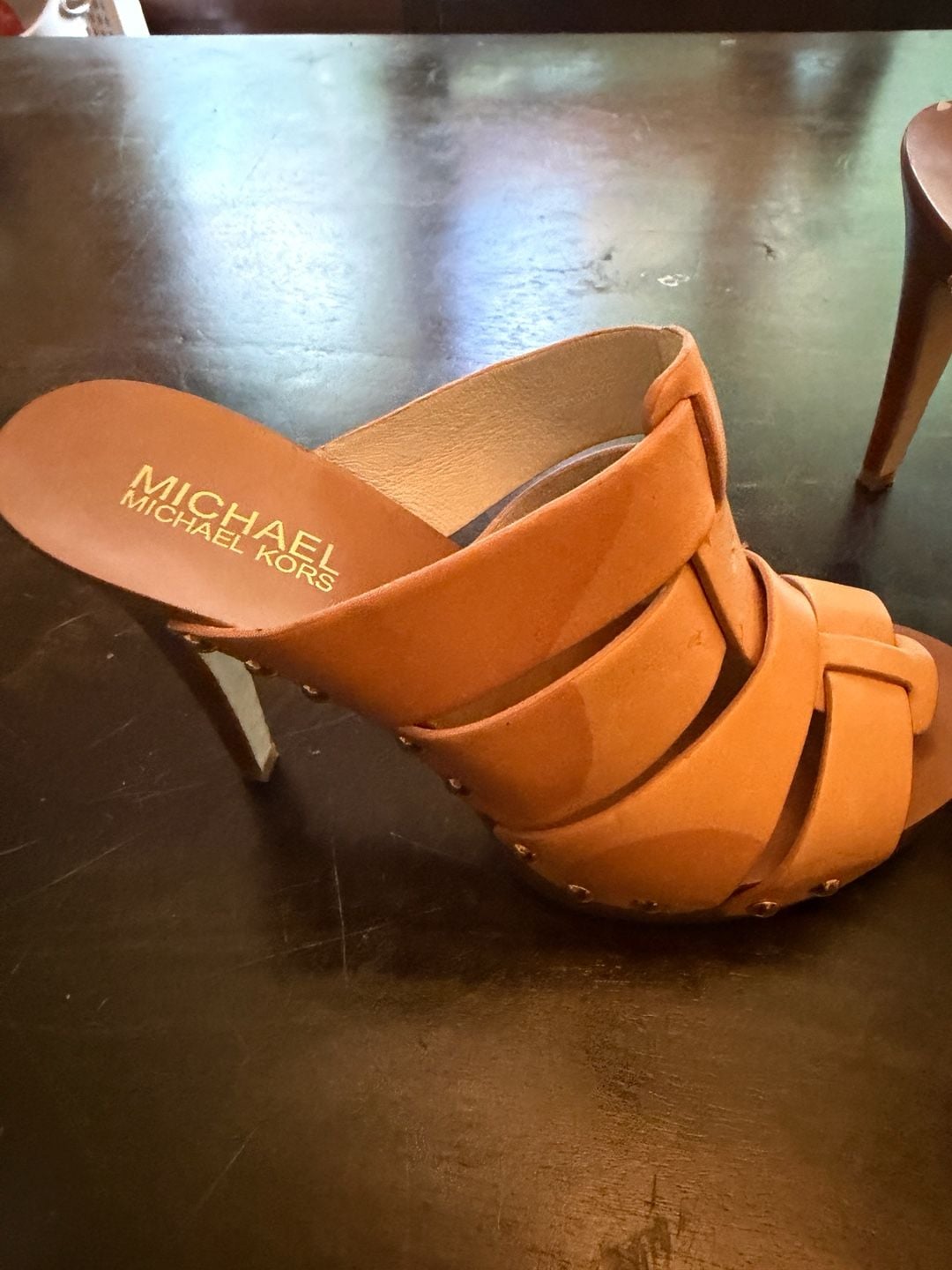 MICHAEL Michael Kors Somerly Leather Studded Mule Pump Peanut Brown Size 8.5M 3