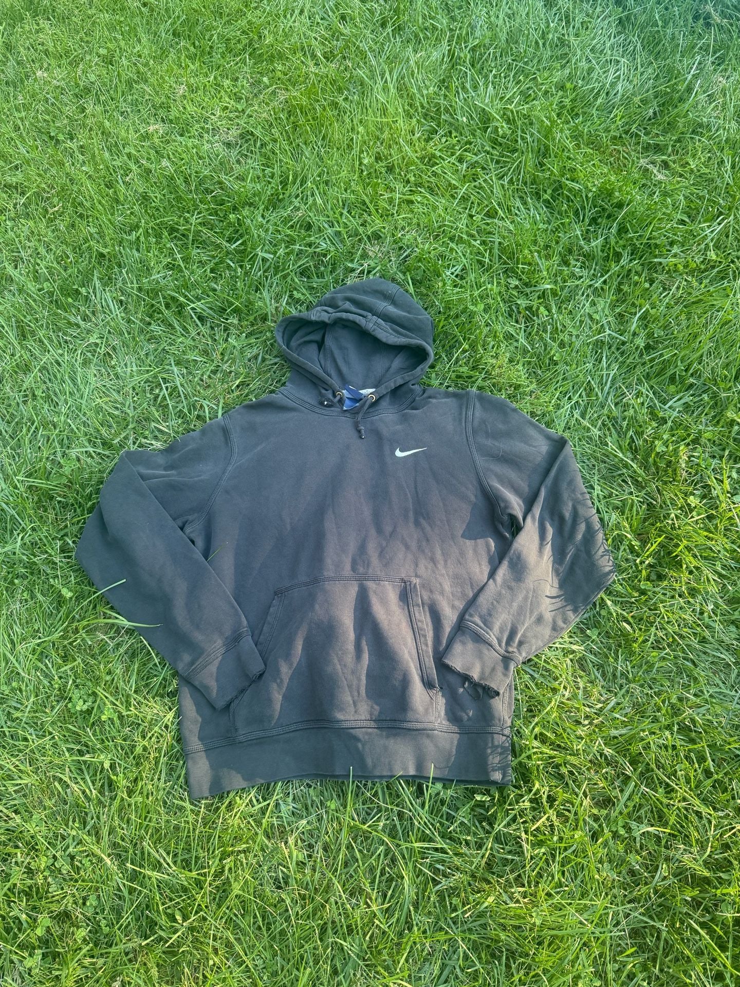 NIKE ~ Classic Embroidered Swoosh Small Dark Gray Hooded Pullover Sweatshirt 2