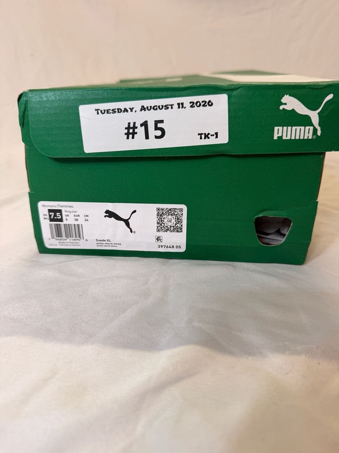 Puma Suede XL Putty-Warm White Womens Size 7.5 Shoes 2