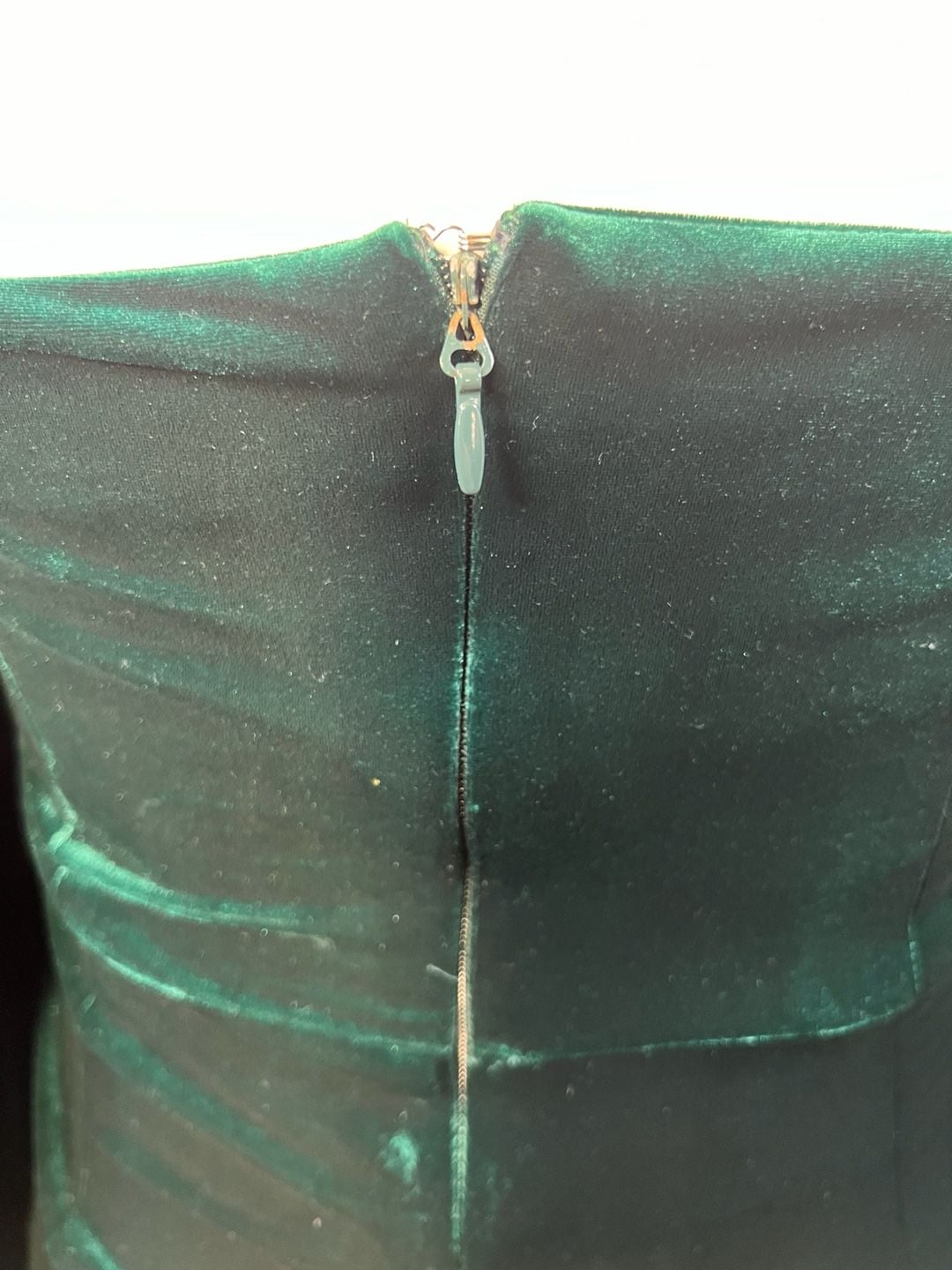 House of CB Abigail Emerald Green Velvet Mini Dress Size L Long Sleeve Cutout 9