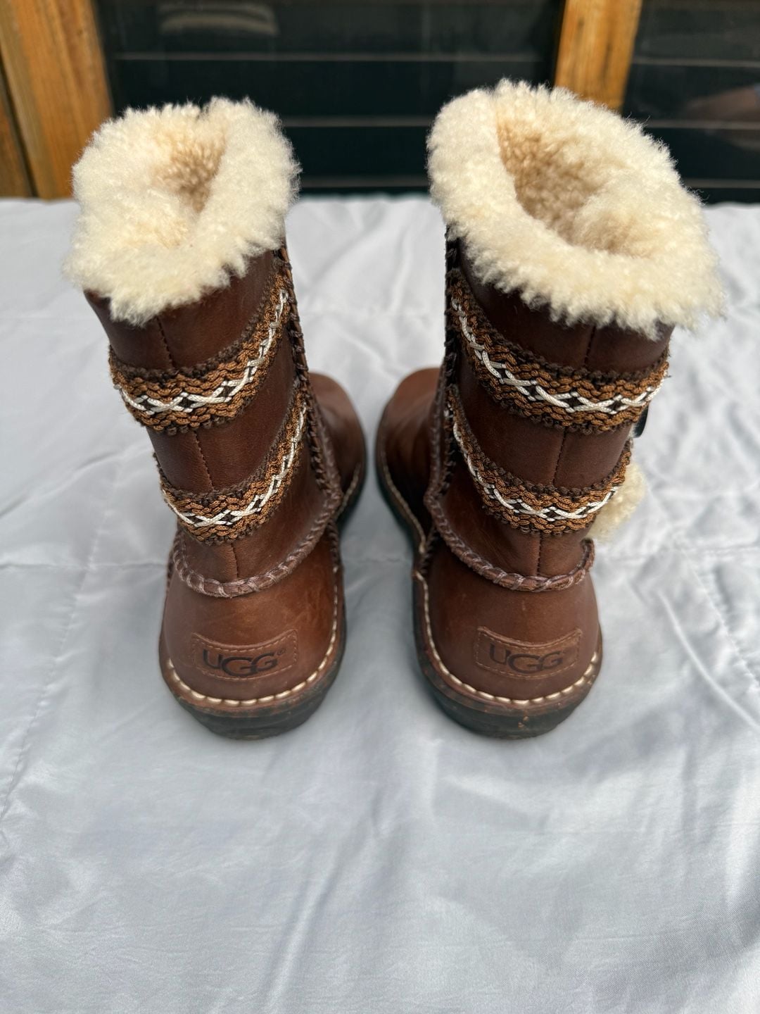 UGG Australia Lillie Womens Brown Leather Boots Sheepskin Lined Size 8 3