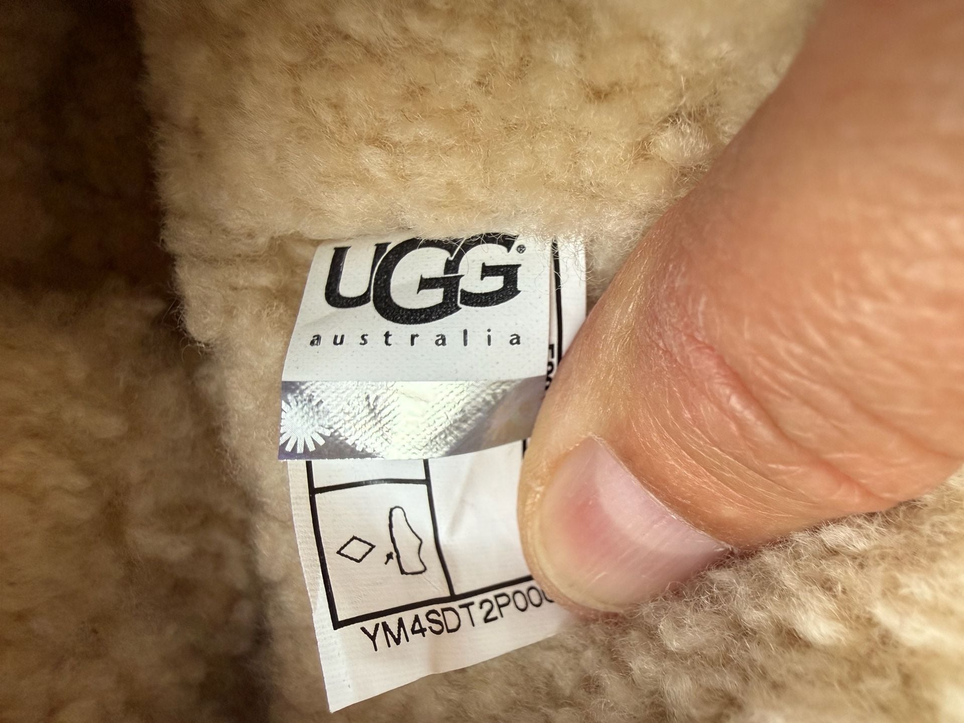 UGG Australia Lillie Womens Brown Leather Boots Sheepskin Lined Size 8 9