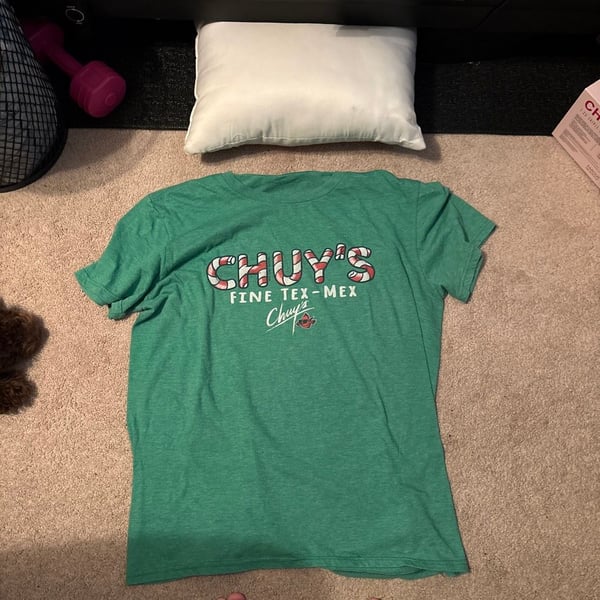 Chuy's Fine Tex-Mex Green Heathered Christmas Candy Cane T-Shirt