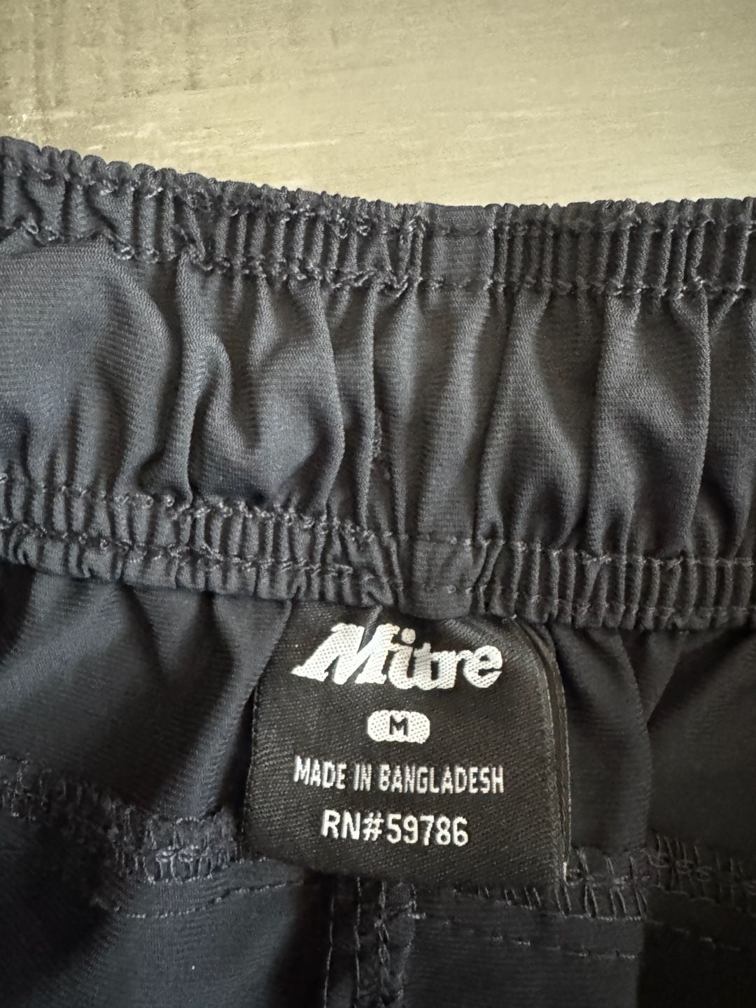 Mitre Men's Black Athletic Running Shorts with Zipper Pockets Size M 4