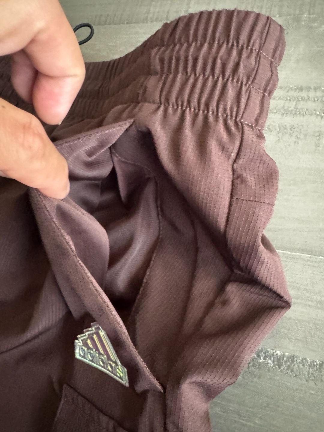 Adidas Brown Cargo Shorts with Drawstring and Iridescent Logo Size M 8