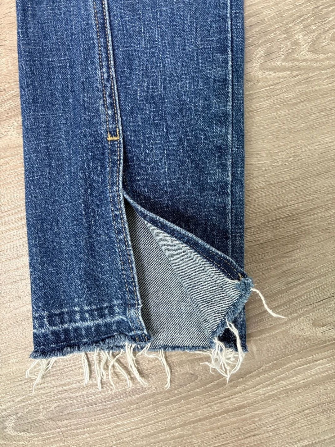 Parker Smith Medium Wash Skinny Front Seam Split Hem Jeans 8