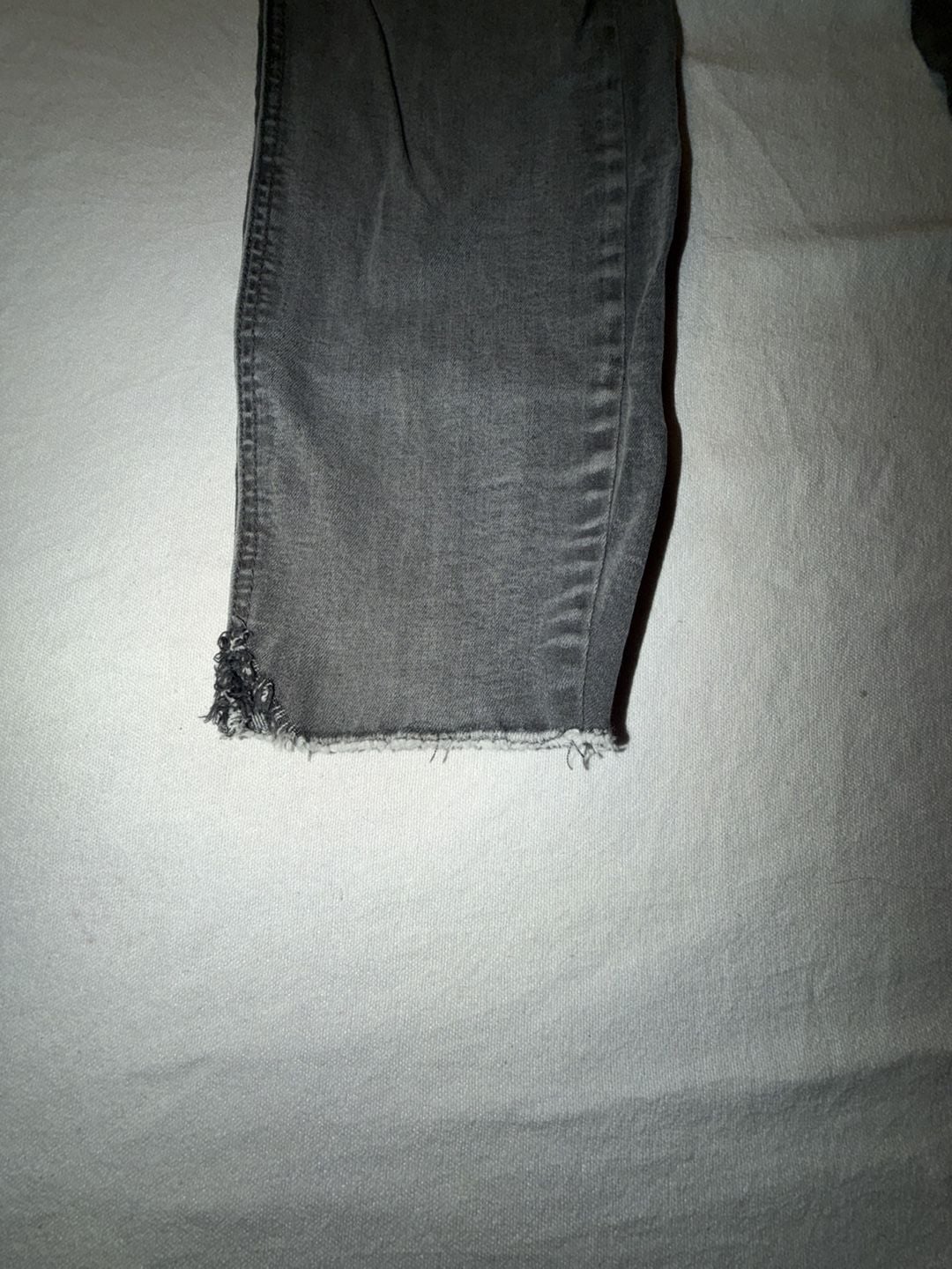 Seven Jeans Womens Gray Skinny Jeans Size 10 Raw Hem Denim 3