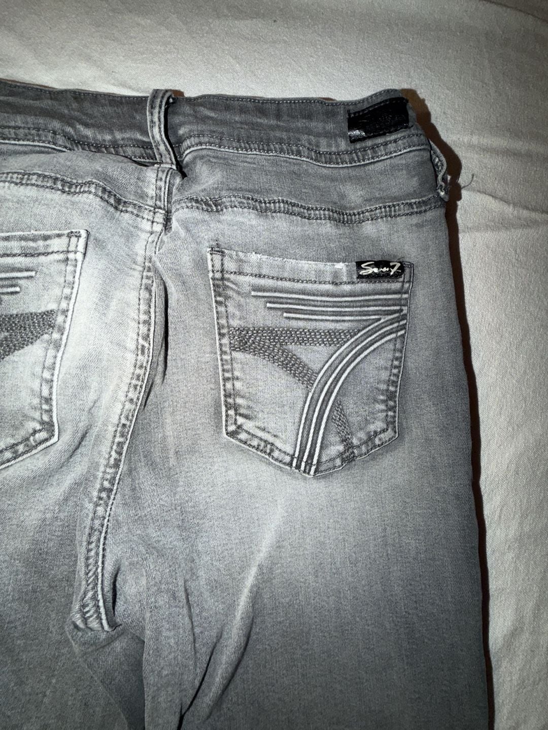 Seven Jeans Womens Gray Skinny Jeans Size 10 Raw Hem Denim 10