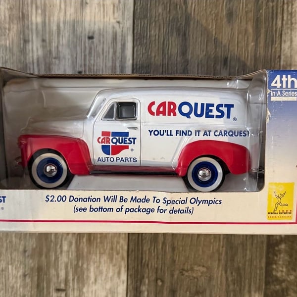 Carquest Auto Parts 1952 Chevy Panel Delivery Truck Lockable Coin Bank
