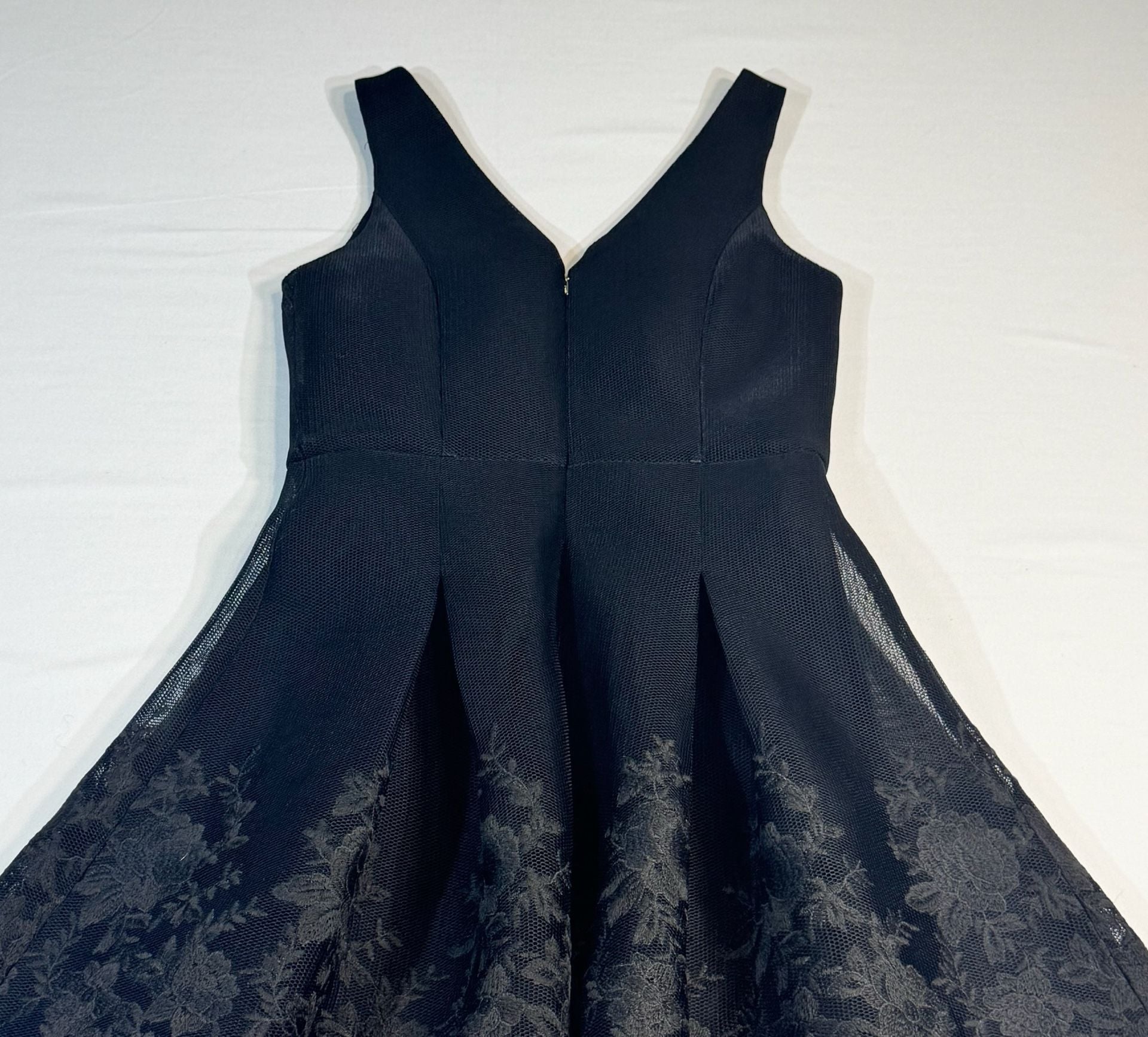 DKNY Black Floral Embroidered Mesh Fit and Flare Cocktail Dress 6