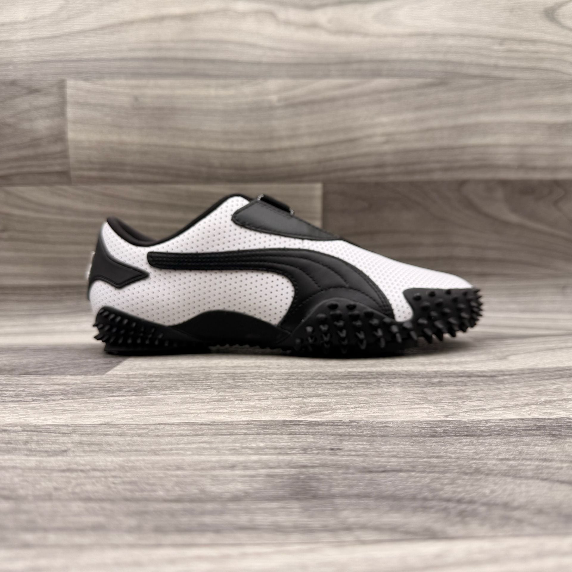 Puma Mostro Perforated Leather White Black New WOT 397331-01 Size US 8.5 12