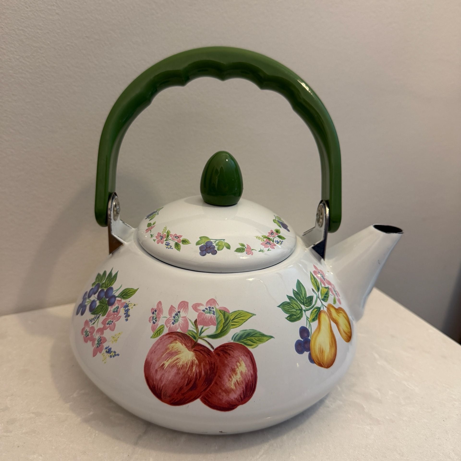Reston Lloyd Eurita Fruit Enamel Tea Kettle + Spoon Rest Vintage Cottagecore 5