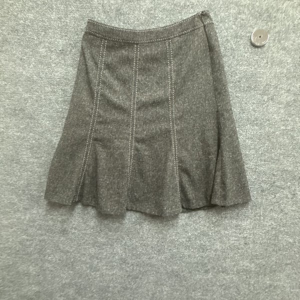 White House Black Market Gray Tweed Paneled Flare Skirt Size 2