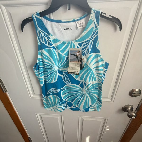 Danskin Stretchfit Blue Leaf Print Tank Top