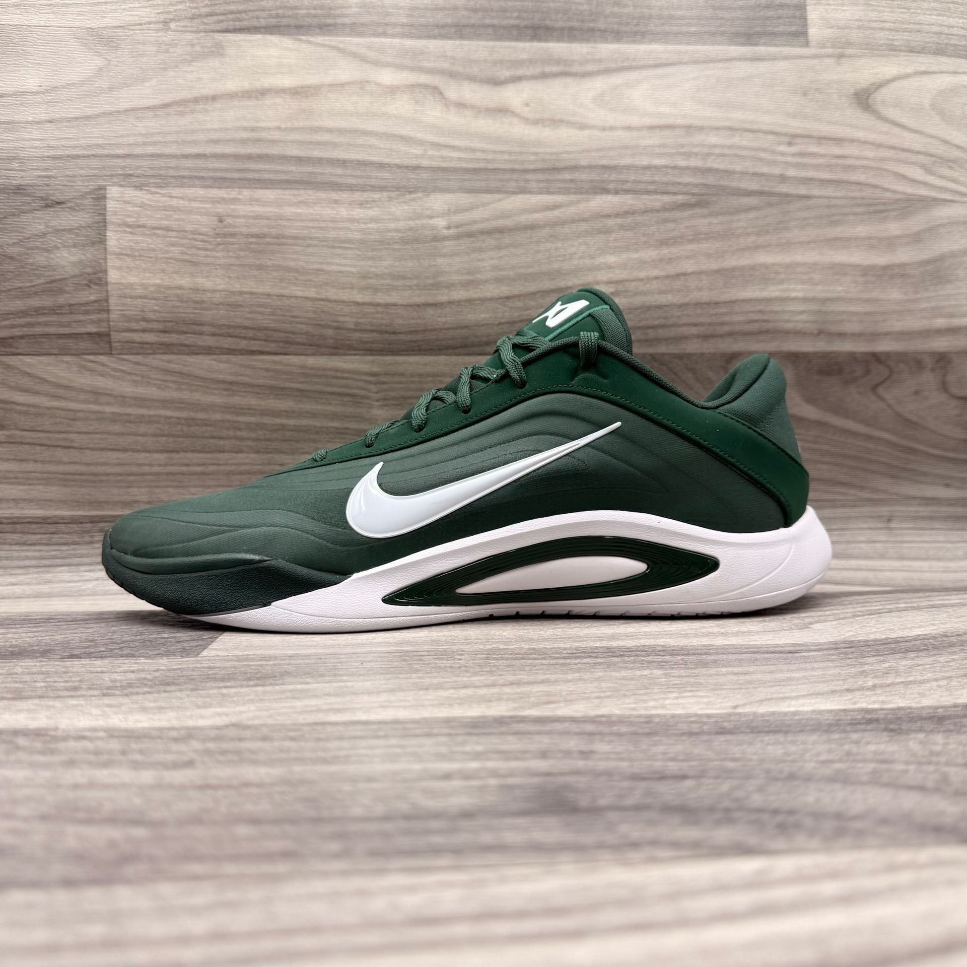 Nike A'One A'ja Wilson Green White TB IH5099-300 Men's Size 14 Women's 15.5 NWOT 18