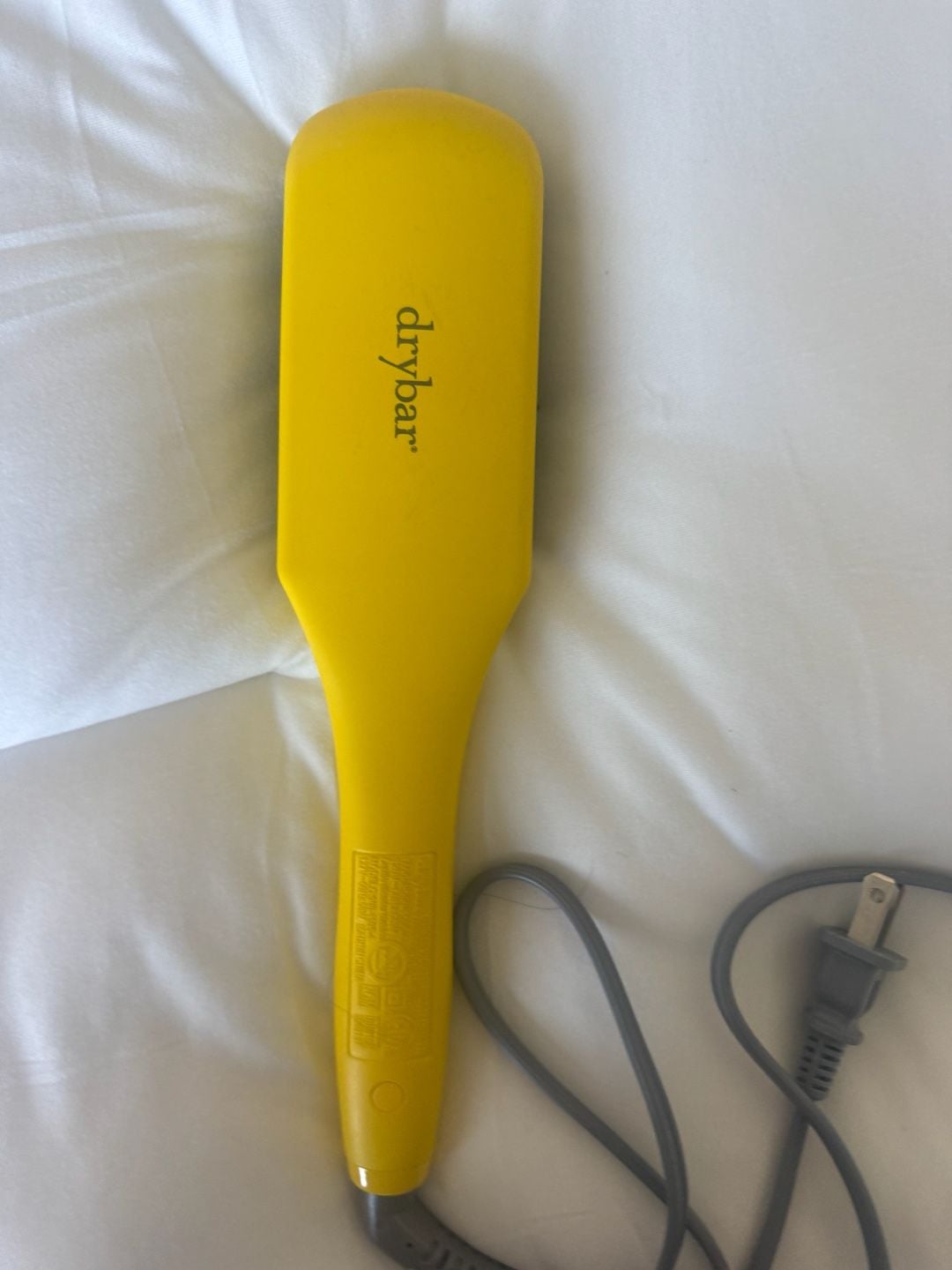 Drybar The Brush Crush Heated Straightening Brush 2