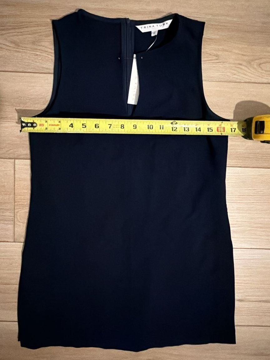 Trina Turk Navy Blue Split Neck Tank Top Blouse size 2 7