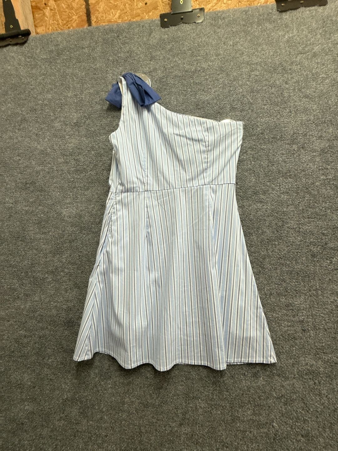 TCEC Women's Blue Striped One-Shoulder Dress with Bow Detail Size M 6