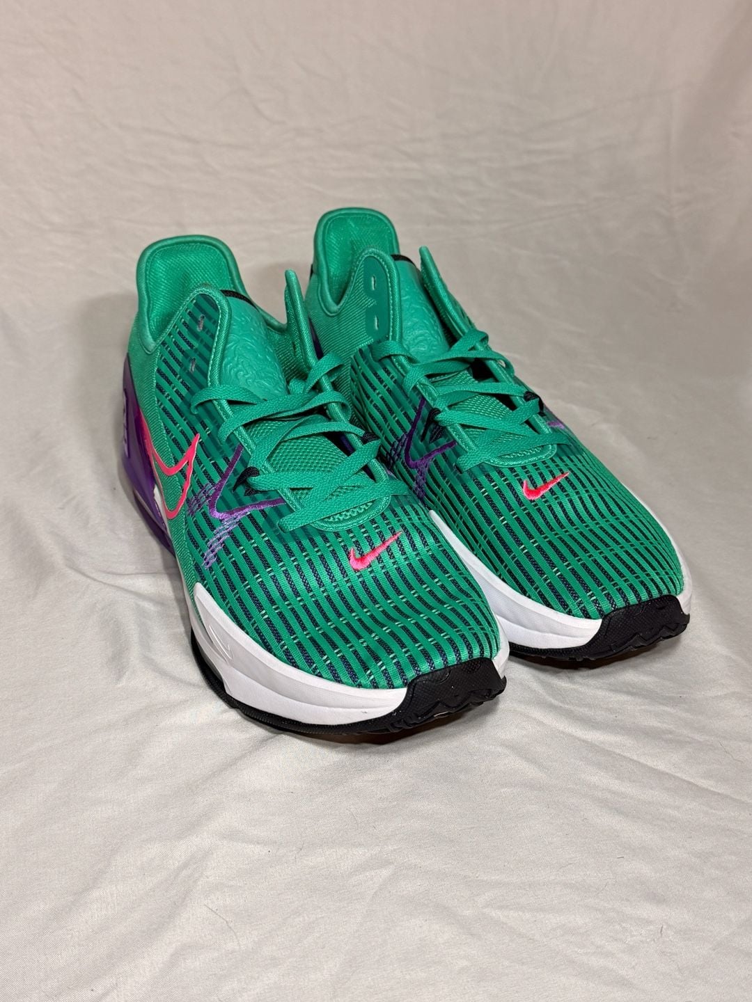 Nike LeBron Witness 6 Emerald Berry Basketball Shoes CZ4052-300 6