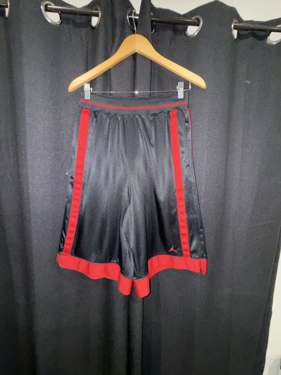 Jordan Franchise Shimmer Basketball Shorts Black Gym Red 2