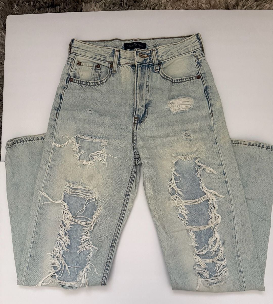 Aeropostale 90s Baggy Distressed Light Wash Denim Jeans 3