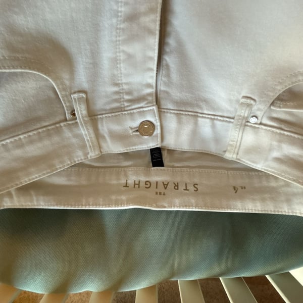 White House Black Market The Straight High-Rise White Jeans Size 4