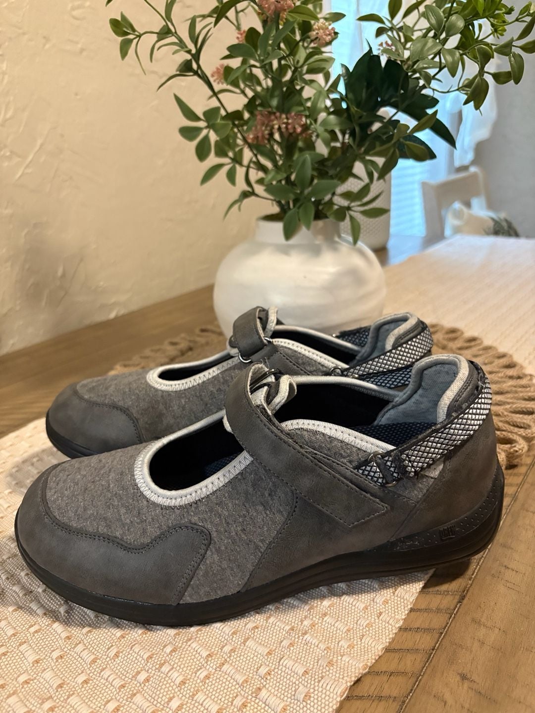 Drew Buttercup Mary Jane Sneaker Grey Combo 7